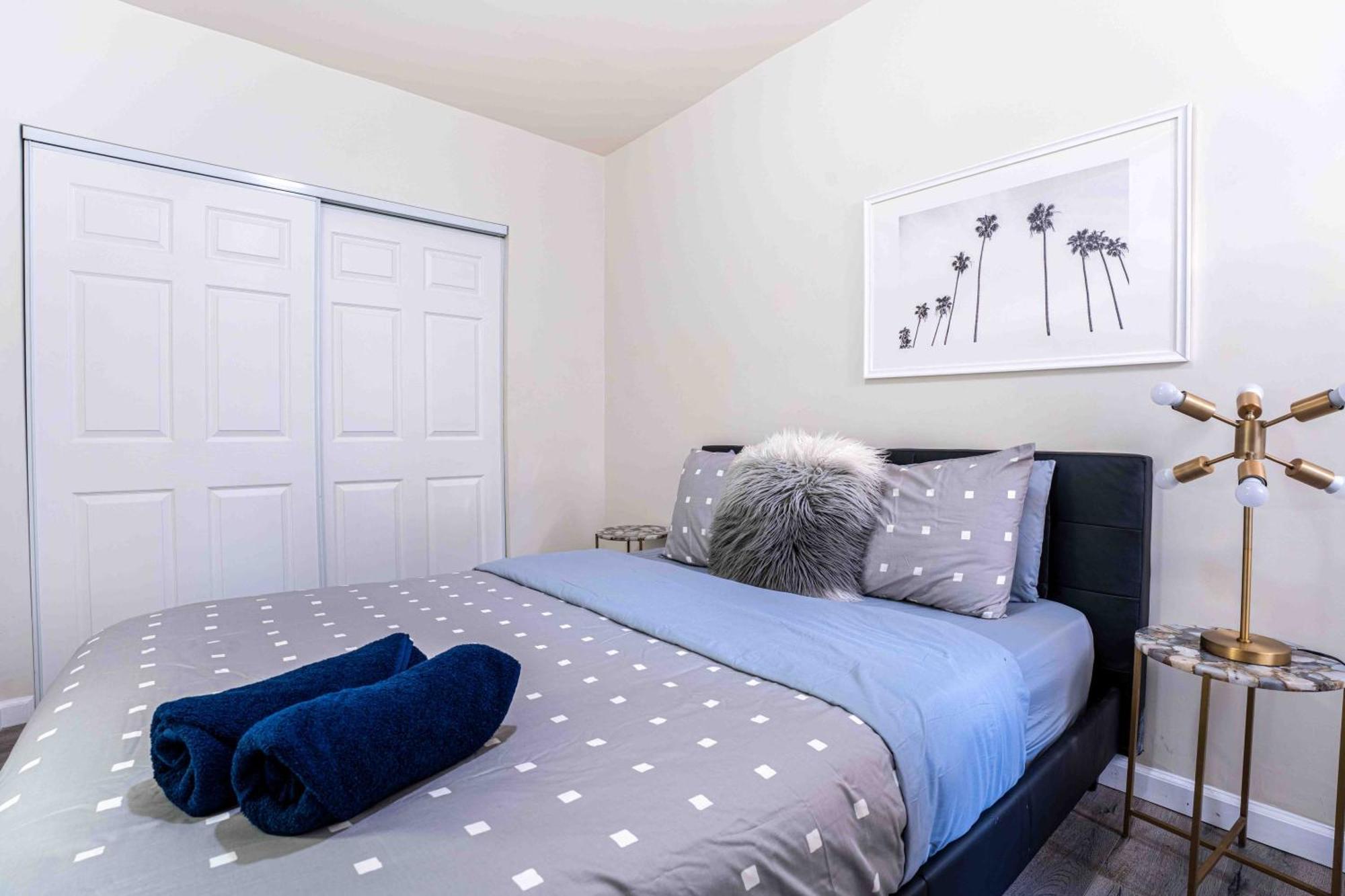 Comfy Near Sofi Stadium Holiday home